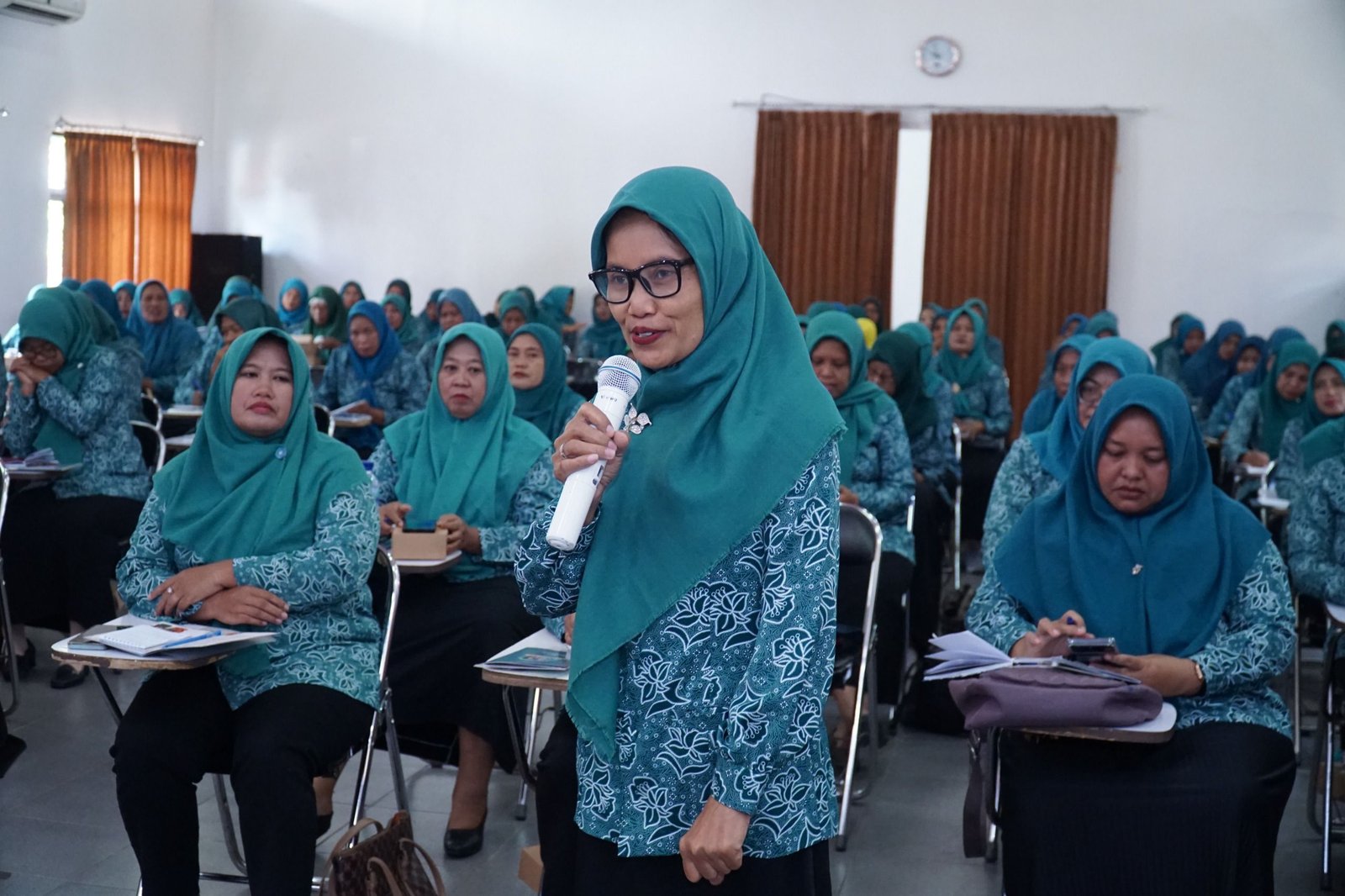 Sosialisasi Pembekalan Kader